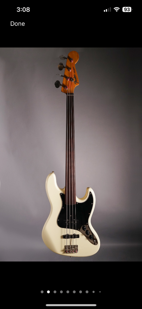 Fender japan jazz bass fretless