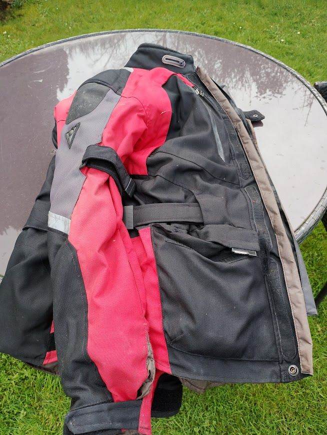 Motorcycle jacket with armour