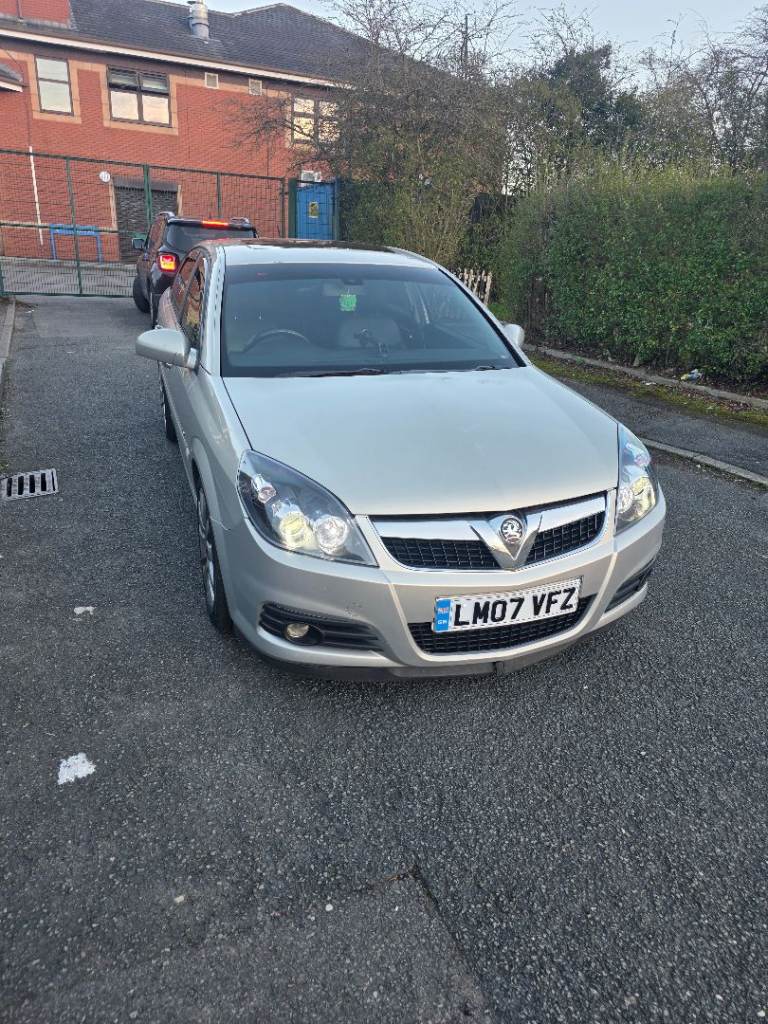 AUTOMATIC vauxhall vectra 1.9cdti 