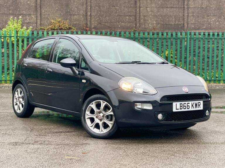 FIAT PUNTO 1.2 Punto 5-door 1.2 8v 69hp Easy+ 2017