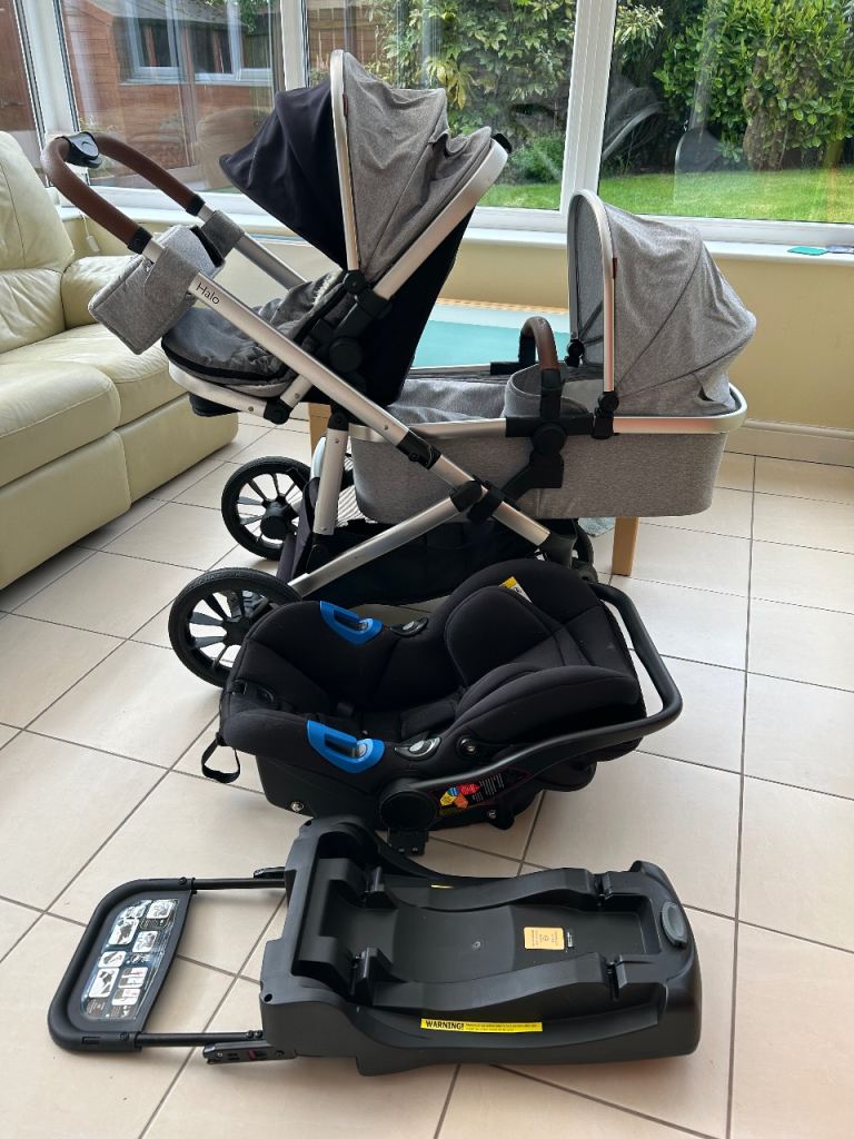 Zummi Pram, pushchair, car seat and Isofix fitting £40 