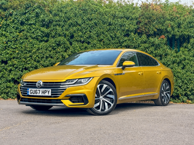 Volkswagen, ARTEON R-Line (67 reg) 2.0Tsi Petrol Euro6 DSG 7 speed 5door Fastback Full Leather Navig