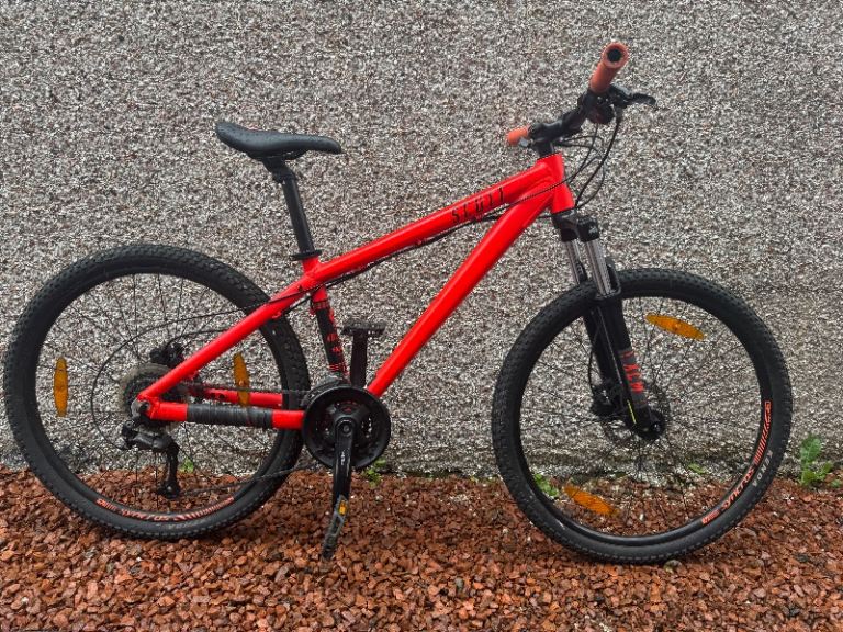 Scott Voltage YZ10 Orange Mountain Bike - Small Frame (Used)
