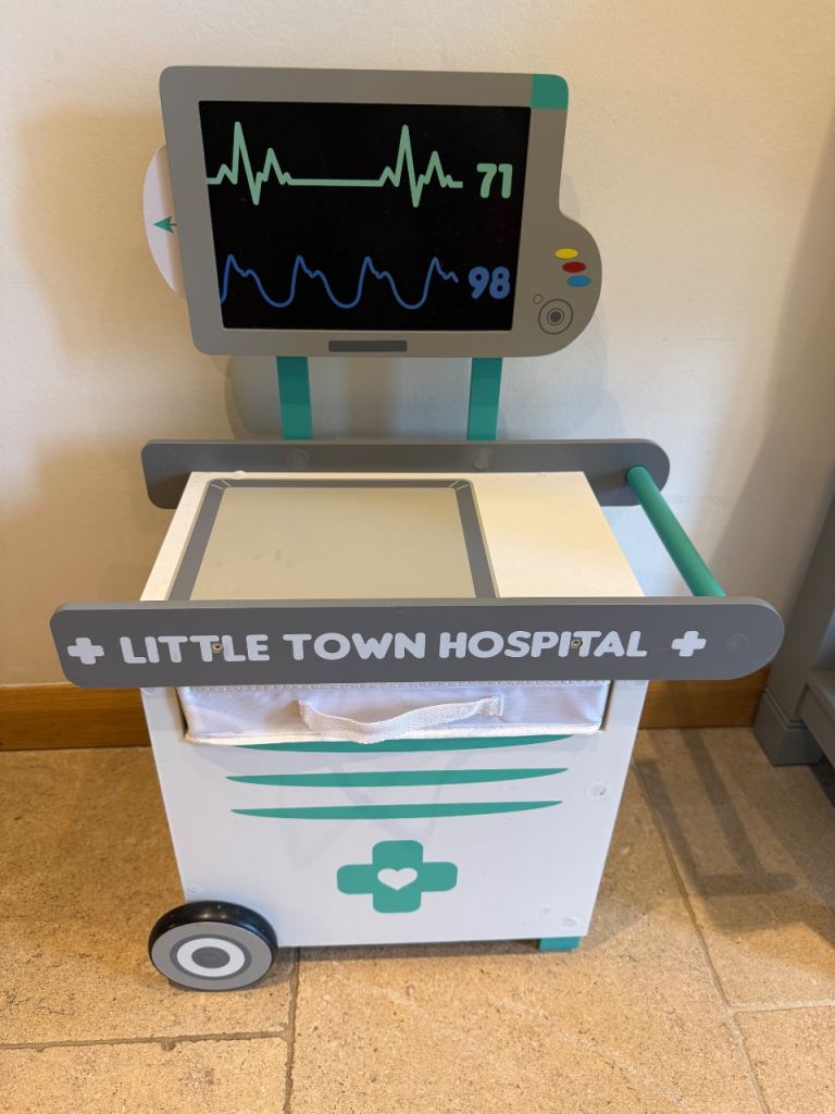 Little Town Hospital Wooden Medical Play Set & Outfits