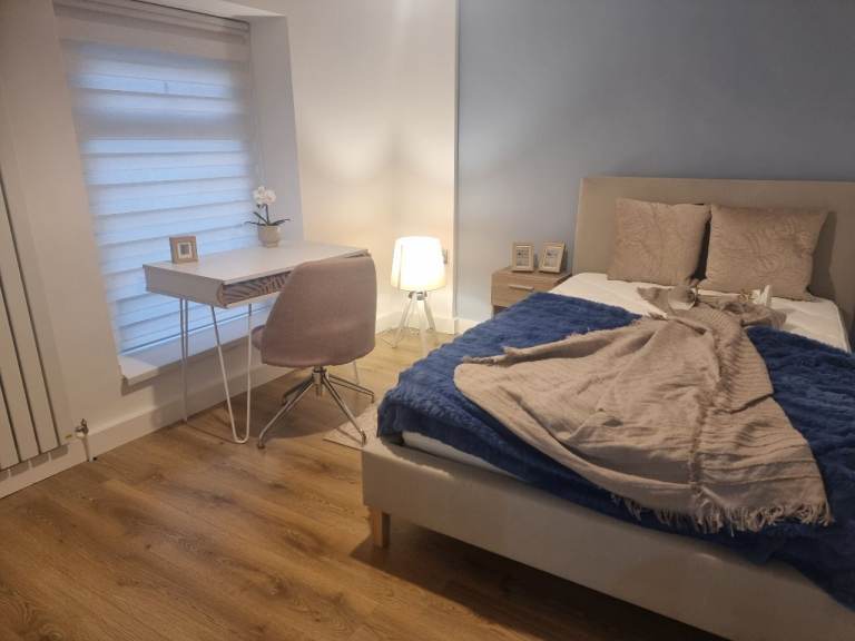 Double Bedroom Available in a 4-Bedroom Shared House – Morriston Area.