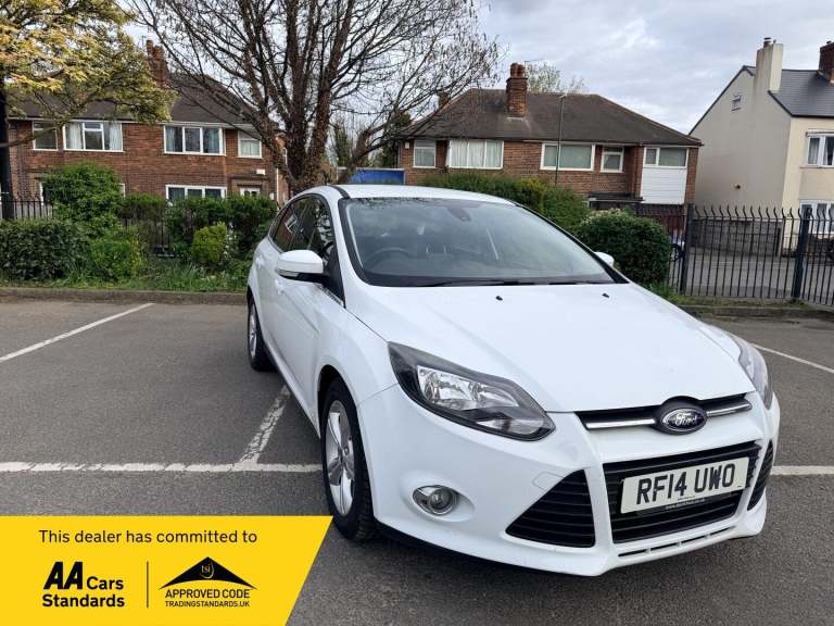  Ford Focus 1.0T EcoBoost Zetec Euro 5 (s/s) 5dr Petrol Manual