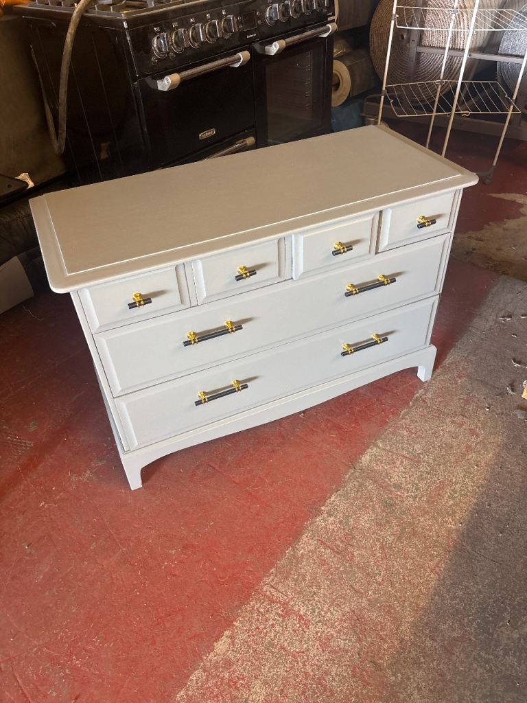 Grey Chest of Drawers with Gold Handles – Good Condition