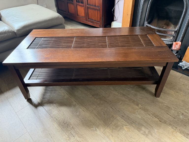 Coffee table and Cabinet 
