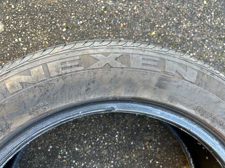 Nexen Tyre 235/55/18. 4mm tread