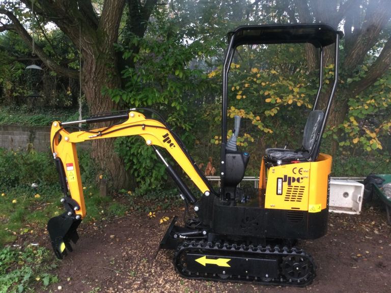 2025 Jpc ht12 mini digger new and unused (quick delivery available)