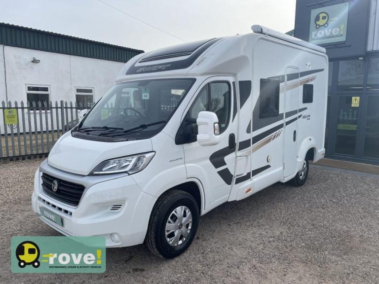 Swift Escape 604 4 Berth 4 Belt End Washroom Motorhome 3500kg