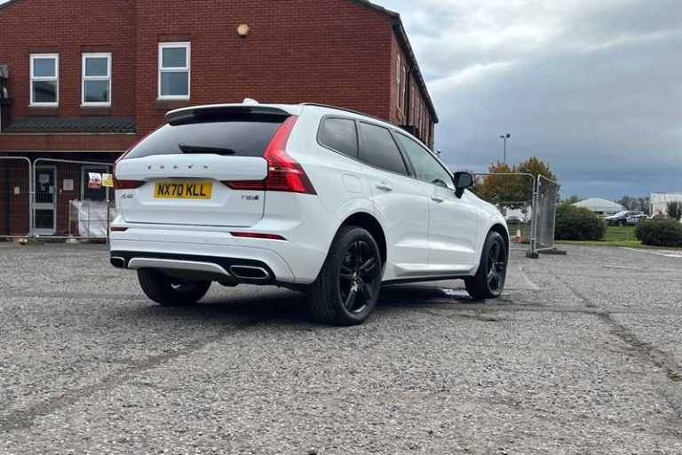 2020 Volvo XC60 2.0 T8 [390] Hybrid R DESIGN 5dr AWD Geartronic ESTATE PETROL/ELECTRIC Automatic