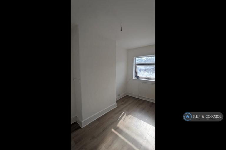 3 bedroom house in Standish St, Stanley, DH9 (3 bed) (#3007302)