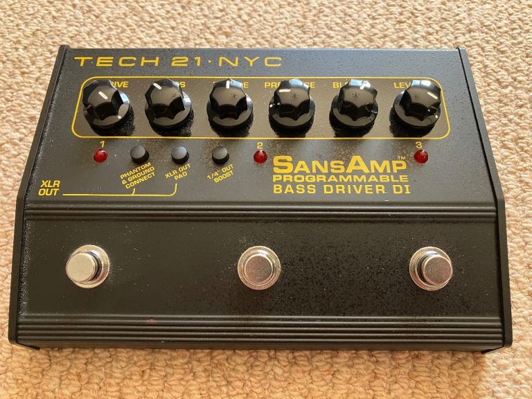 Tech 21 NYC SansAmp Programmable Bass Driver DI Pedal - Good Condition