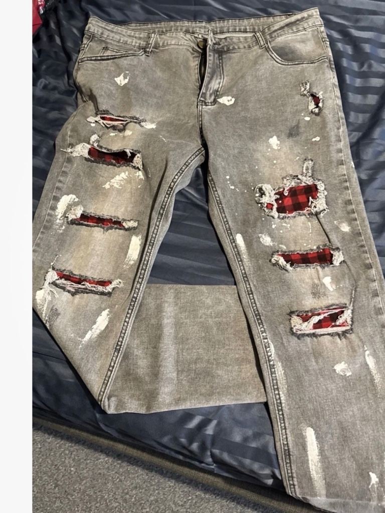 Men’s Ripped / Distressed Splattered Paint Jeans | 2XL 