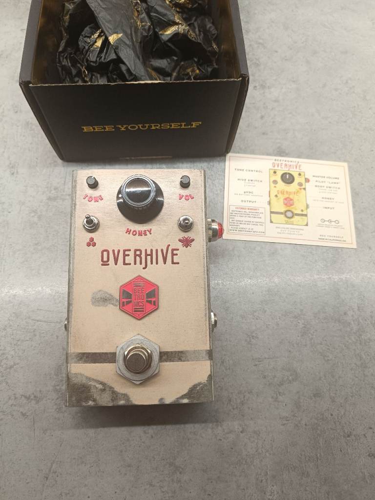 **SOLD**Beetronics Overhive Guitar Effects Pedal 