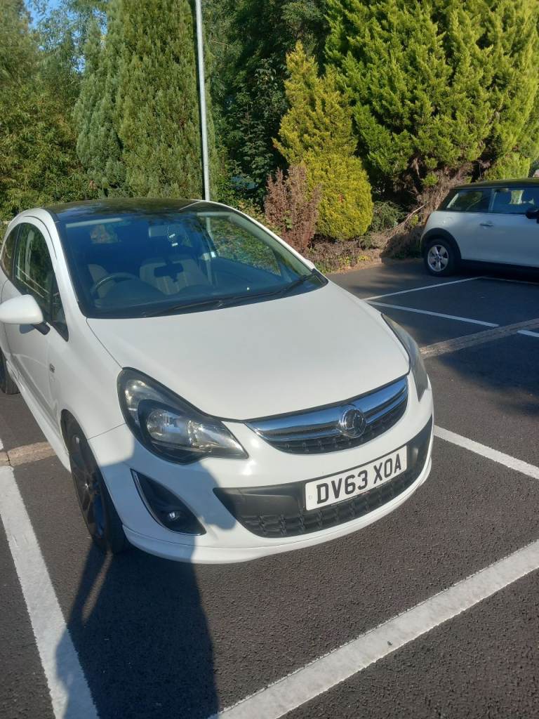 Vauxhall, CORSA,Limited edition Hatchback, 2013, Manual, 1229 (cc), 3 doors