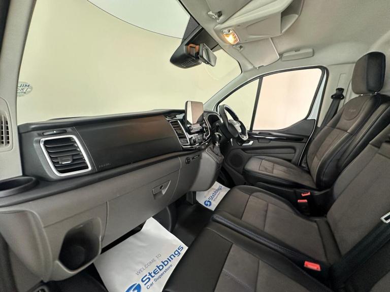 2023 Ford Transit Custom 2.0 EcoBlue 170ps Low Roof Limited Van PANEL VAN DIESEL Manual