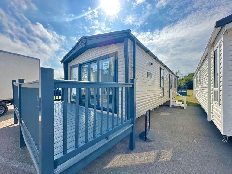 Luxury New Static Caravan For Sale Suffolk Coast FREE 2026 & 2027 Pitch Fee VIEW TODAY!