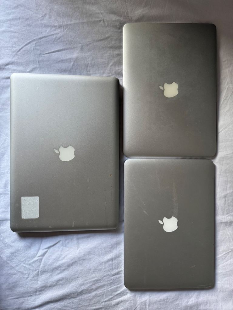 Apple MacBooks 3x - No Hard Drives for Spares and Repairs