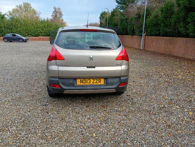 Peugeot, 3008, Hatchback, 2013, Manual, 1598 (cc), 5 doors