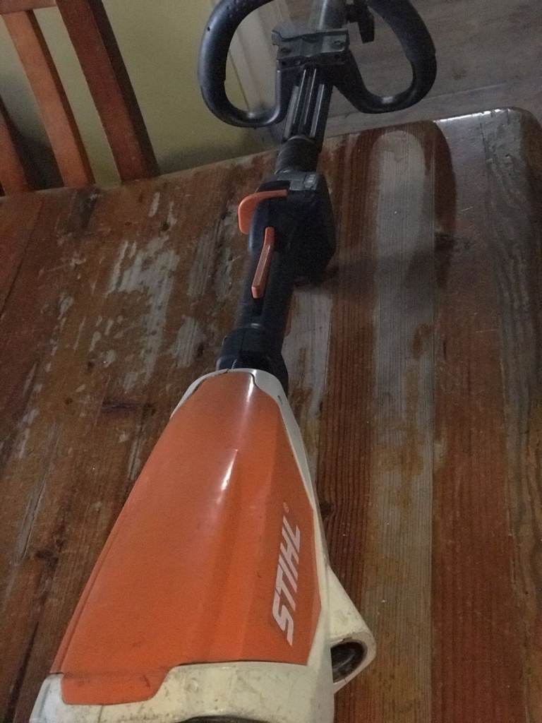 Stihl KMA 130R Kombi Unit ( Body Only) -SPARES AND REPAIRS  - Reasonable offers considered