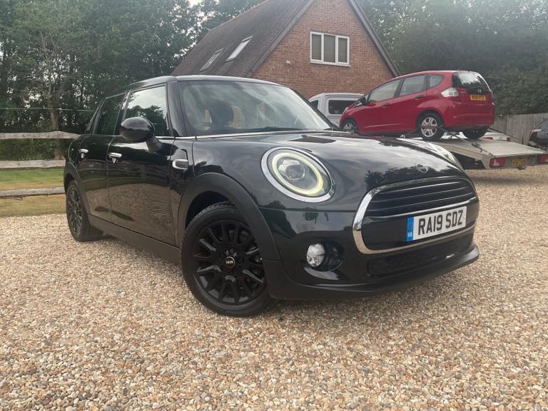 2019 MINI Hatch 1.5 Cooper Classic II 5dr HATCHBACK Petrol Manual