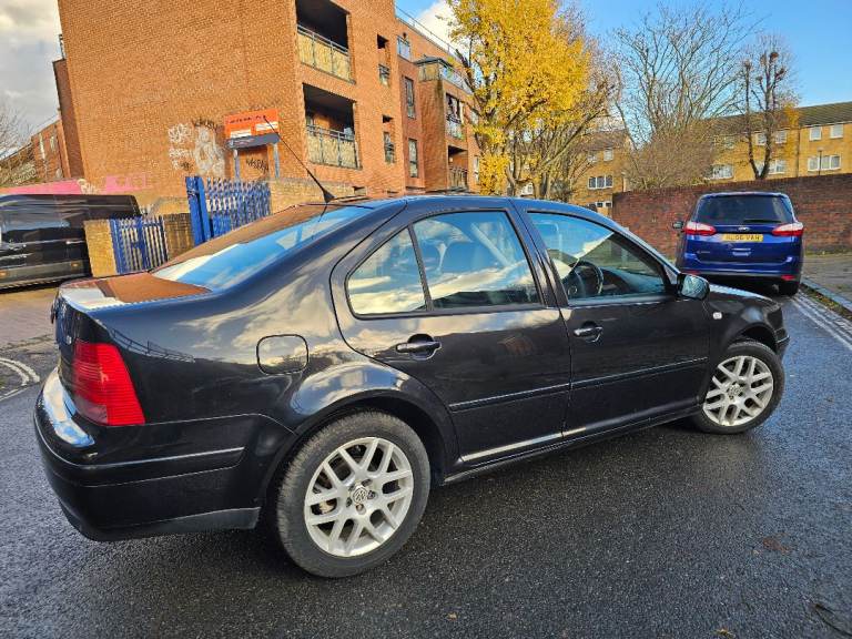 Volkswagen, BORA, Saloon, 2005, Automatic, 1595 (cc), 4 doors