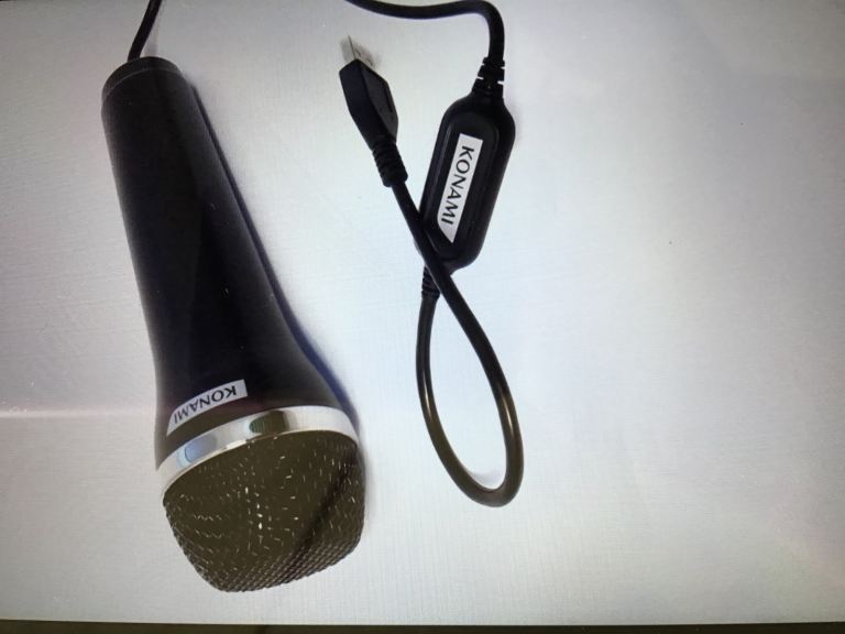 Logitech sing star, wii, etc games microphone usb connection excellent condition £9