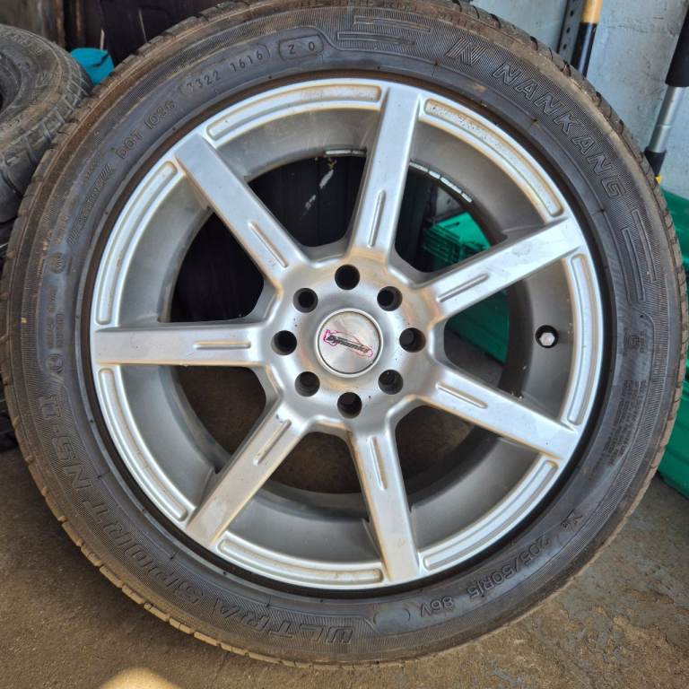 Wolfrace alloy wheel. 4 stud multi fit