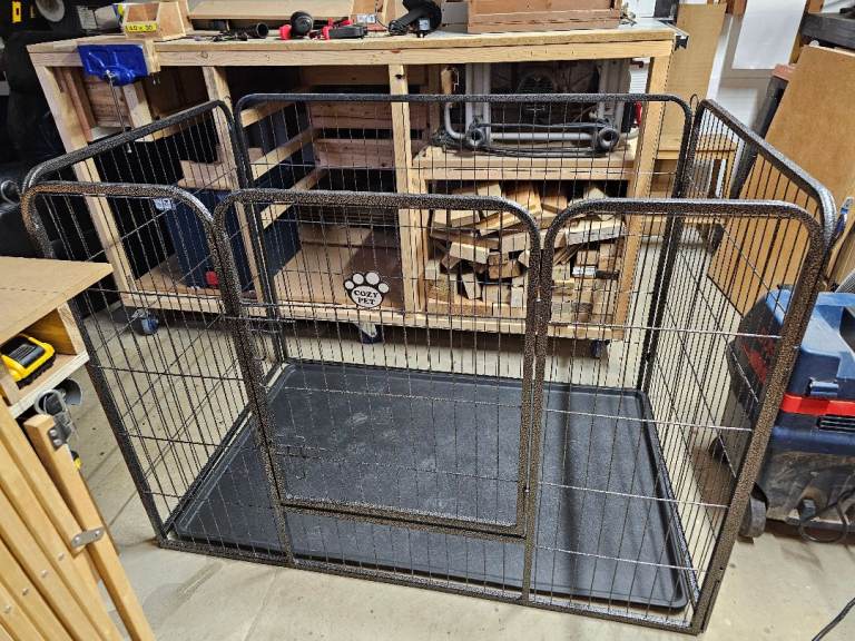 Heavy Duty playpen with ABS tray by Cozy pet