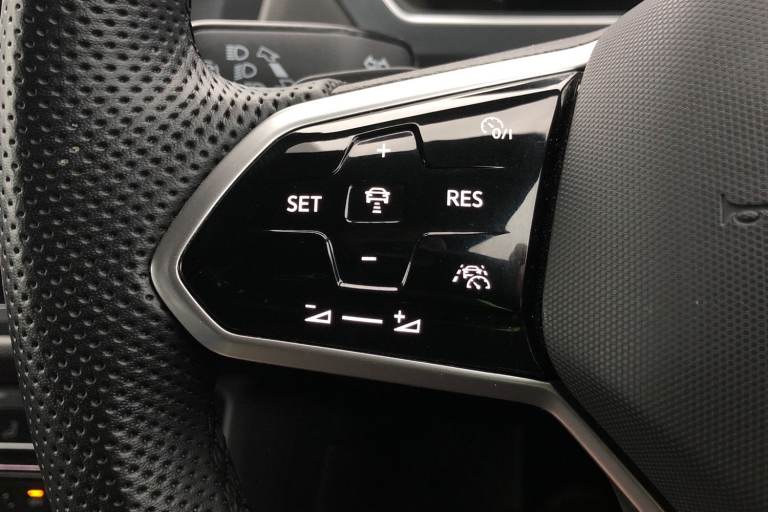 2022 Volkswagen Tiguan Allspace 2.0 TSI 4Motion R-Line 5dr DSG Estate PETROL Automatic