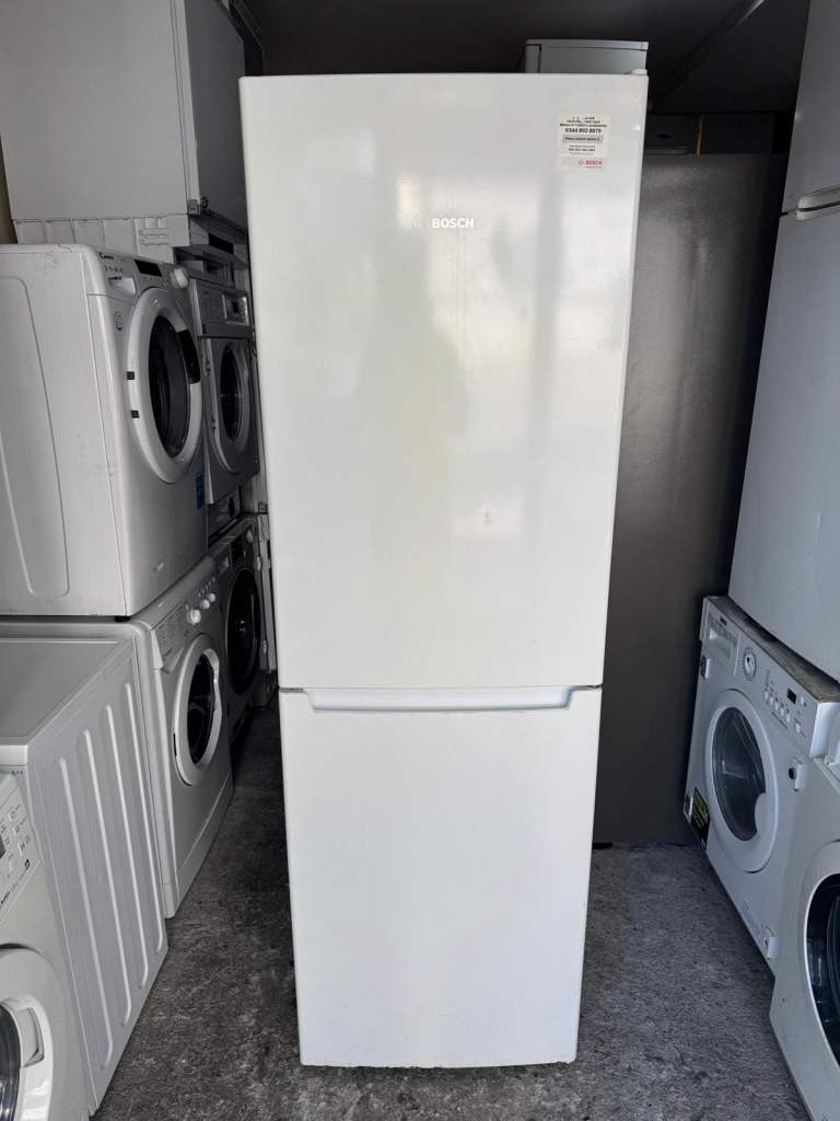 Bosch White Colour Freestanding Fridge Freezer With Free Delivery 🚚 