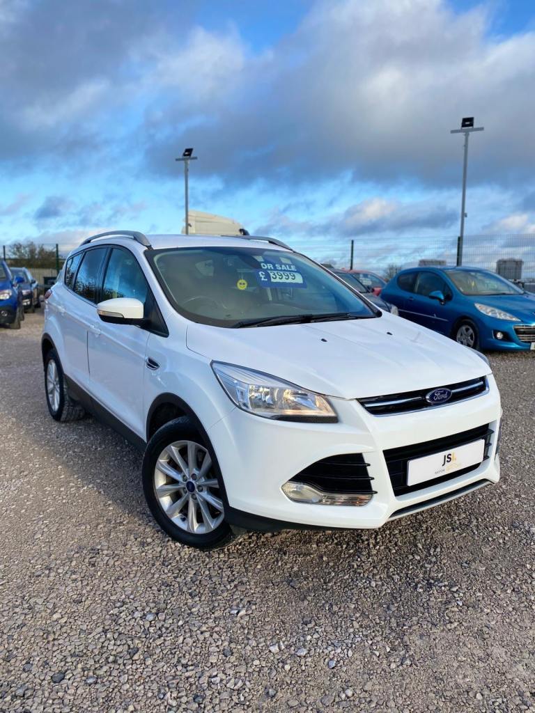 Ford, KUGA, Hatchback, 2015, Manual, 1997 (cc), 5 doors