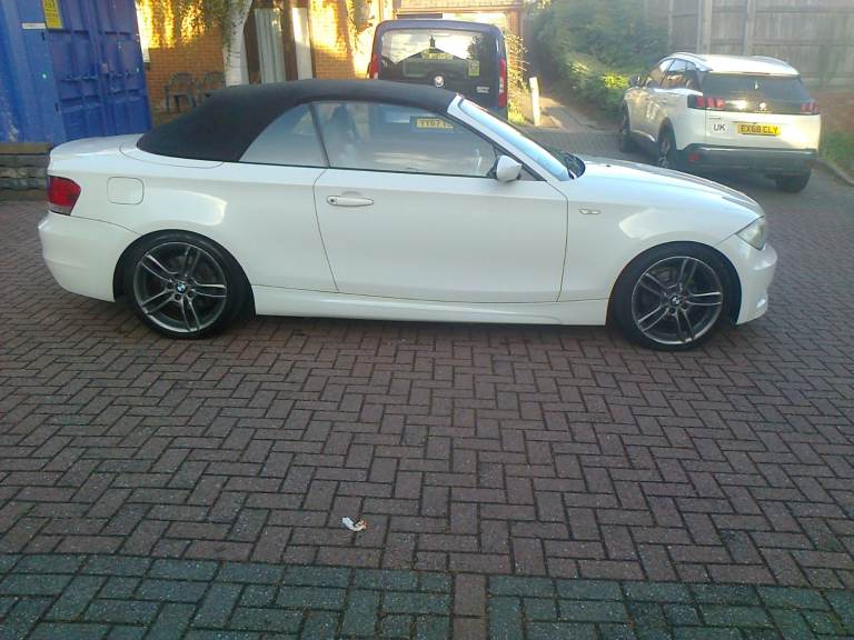 BMW, 1 SERIES, Convertible, 2009, Manual, 1995 (cc), 2 doors