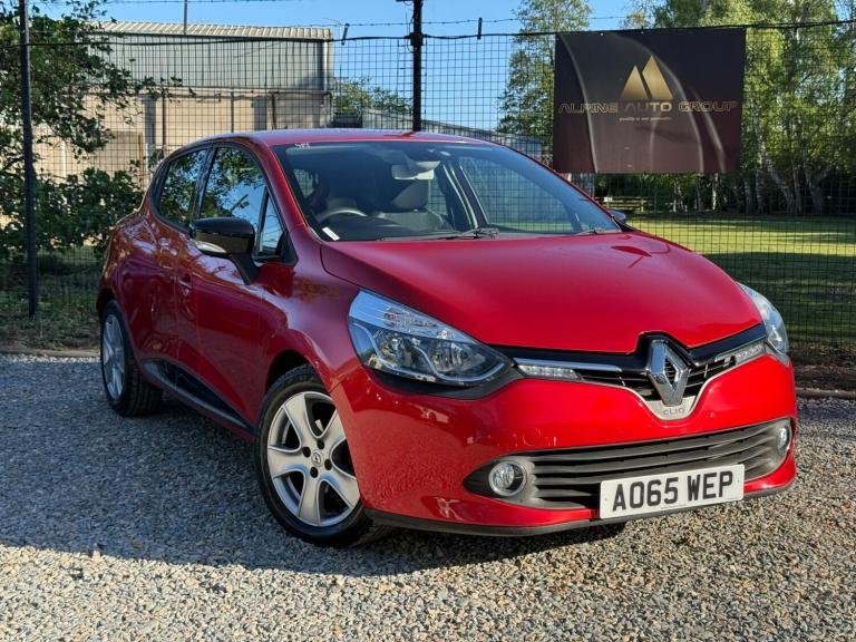 2015 Renault Clio 1.5 dCi 90 Dynamique Nav 5dr HATCHBACK PETROL/ELECTRIC Manual