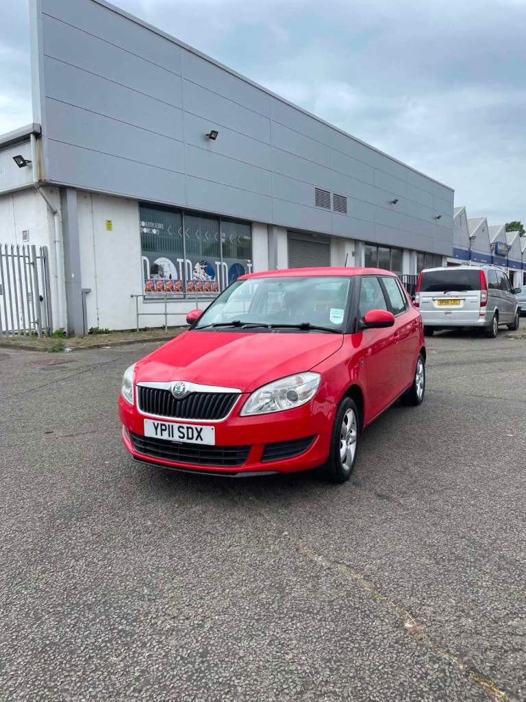 Skoda, FABIA, Hatchback, 2011, Manual, 1598 (cc), 5 doors
