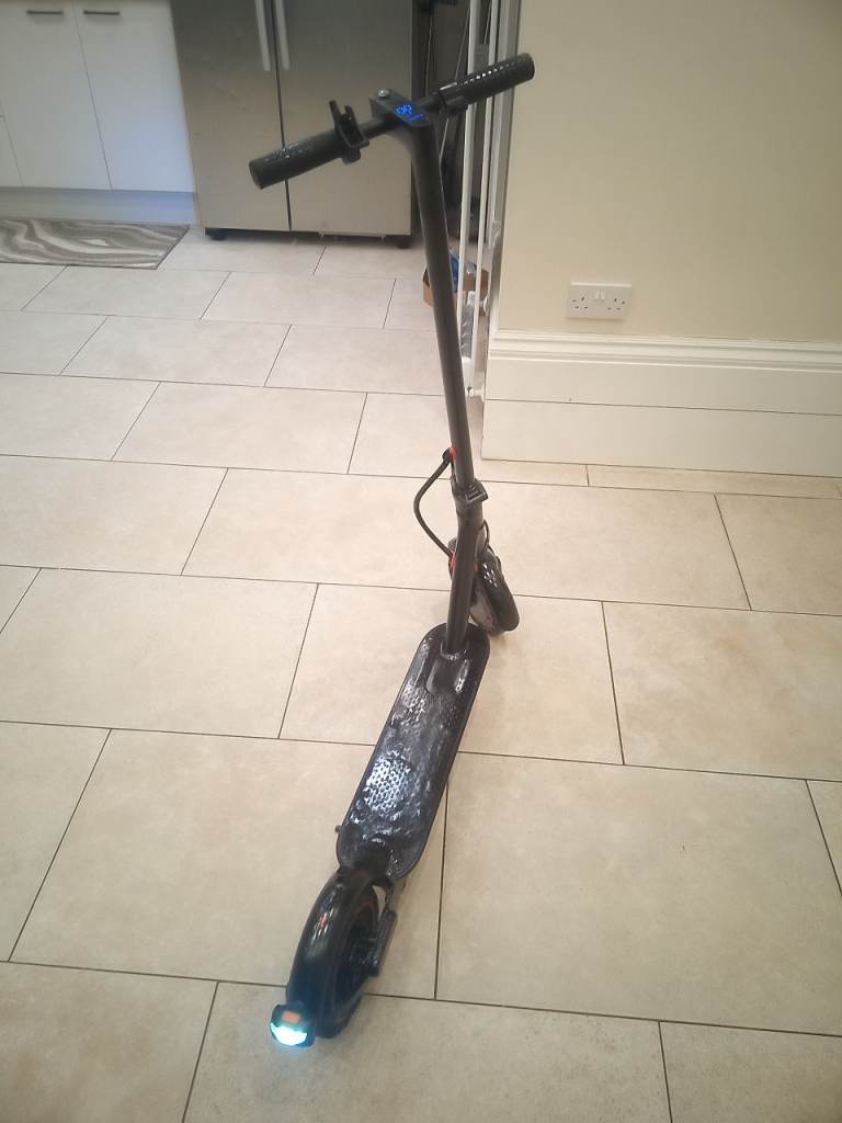 Professional electric scooter