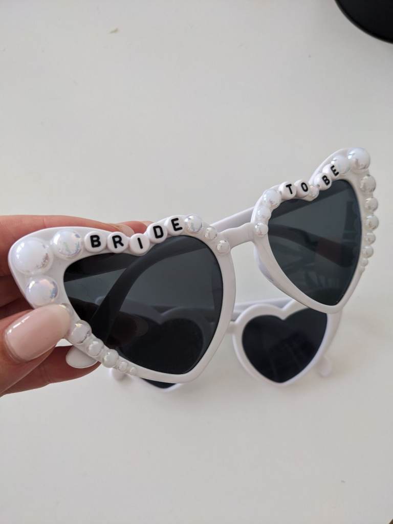 2 pairs of bridal sunglasses 