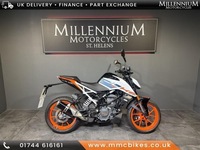 2024 KTM DUKE 125 LEARNER LEGAL NAKED MOTORCYCLE