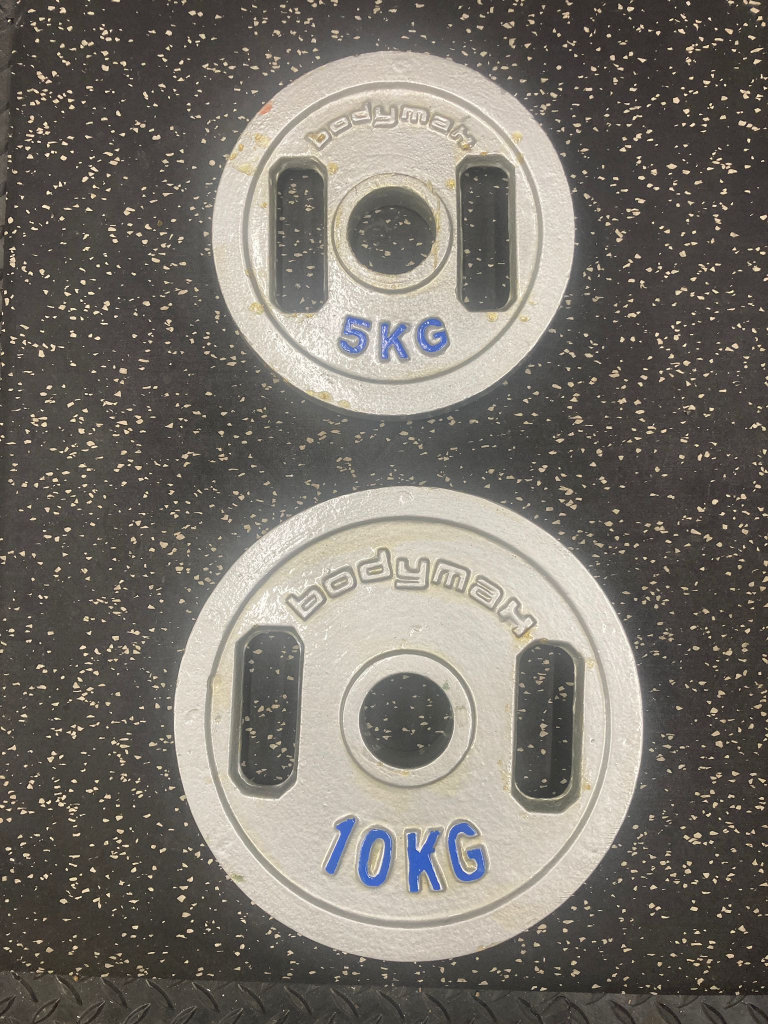 2 x Bodymax Olympic Weight Plates - 1 x 5kg, 1 x 10kg
