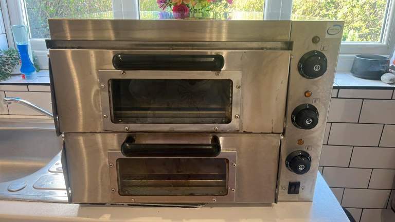 Double commercial pizza oven