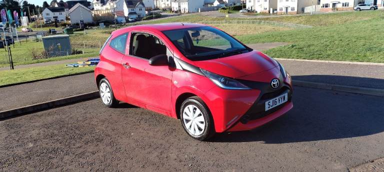 Toyota, AYGO, Hatchback, 2016, Manual, 998 (cc), 3 doors