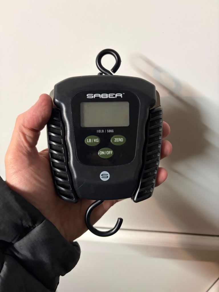 Saber Digital Fishing Scales