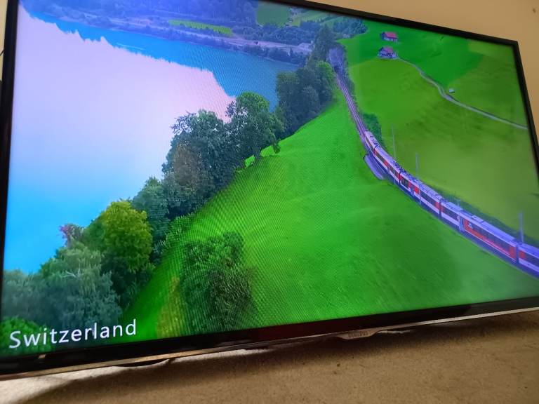 Samsung 32 inch smart hd ready led tv 