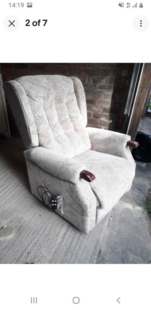 image for Electric recliner chair 