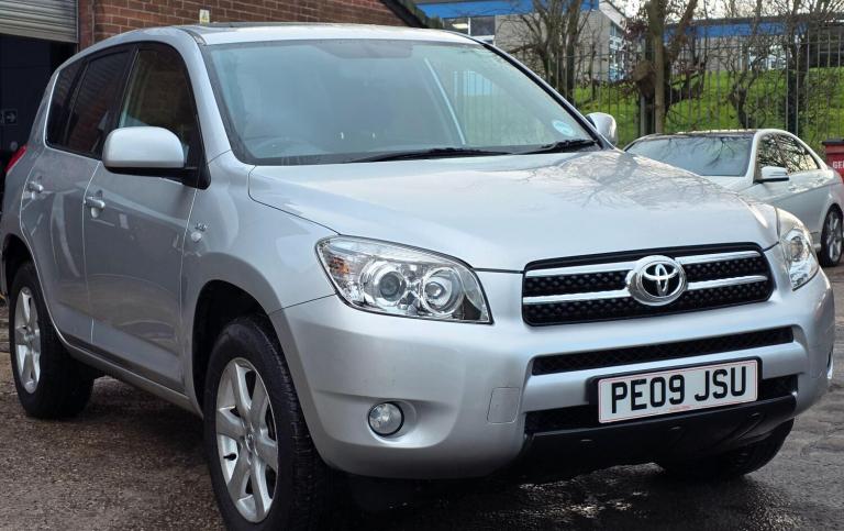 2009 Toyota RAV4 2.2 D-4D XT-R 4WD 5dr ESTATE Diesel Manual