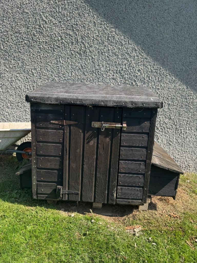 Hen house 