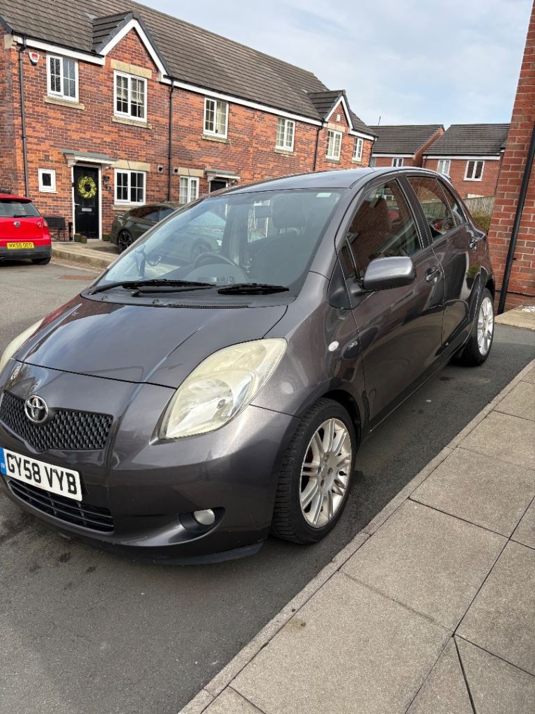 Toyota Yaris 1.4 D4D 5DR Excellent First Car