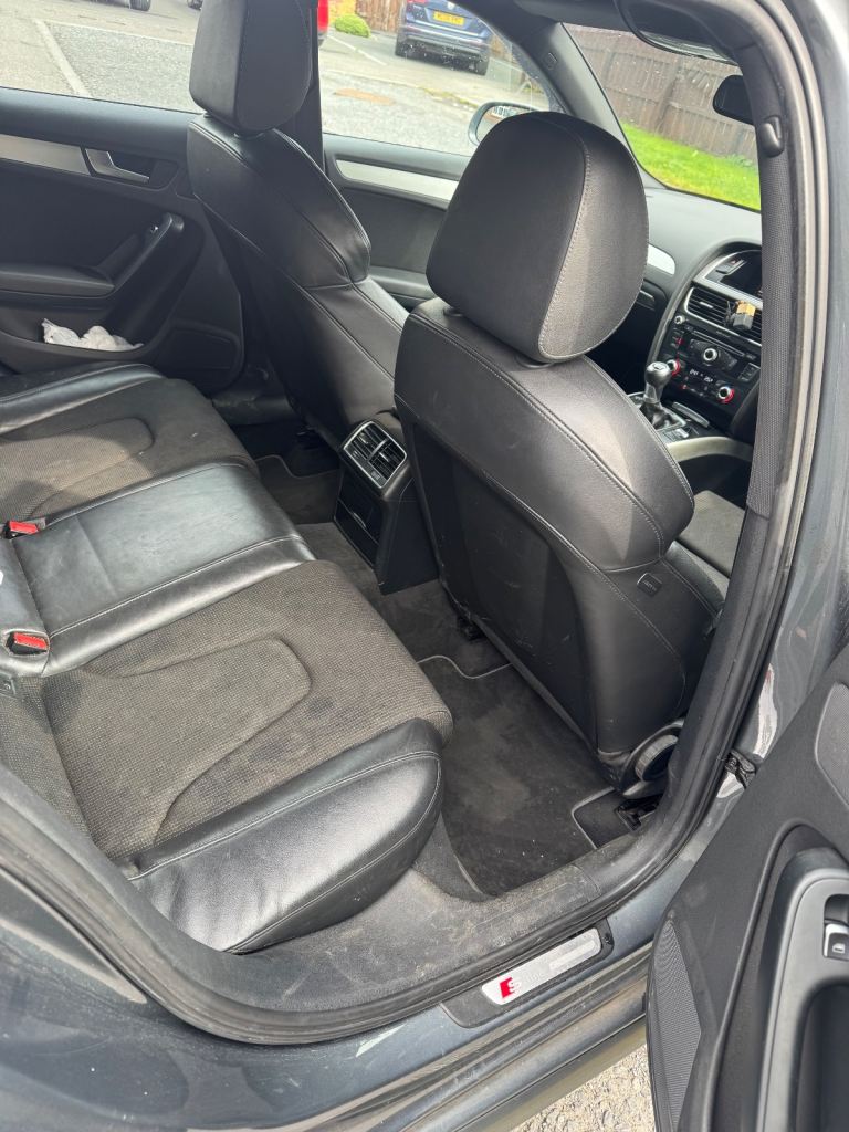 Audi, A4, Estate, 2012, Manual, 1968 (cc), 5 doors